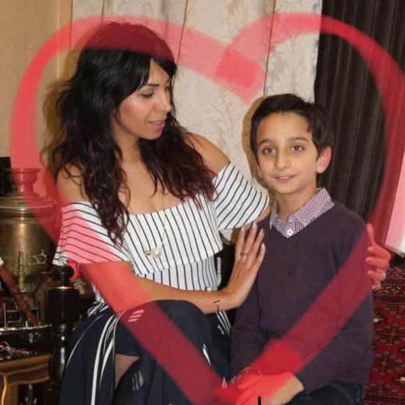 Profile Picture of Fereshteh Ghoratolhamid (@fereshteh_g) on Poshmark