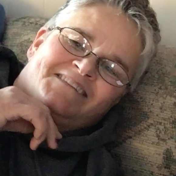 Profile Picture of Sharon Latture (@slatture48) on Poshmark