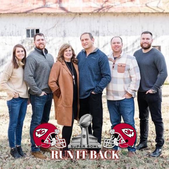 Profile Picture of Teresa Huhman (@teresahuhmam) on Poshmark