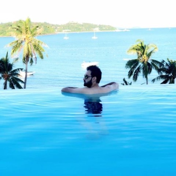 Profile Picture of Faiz Varsi (@faizvarsi) on Poshmark