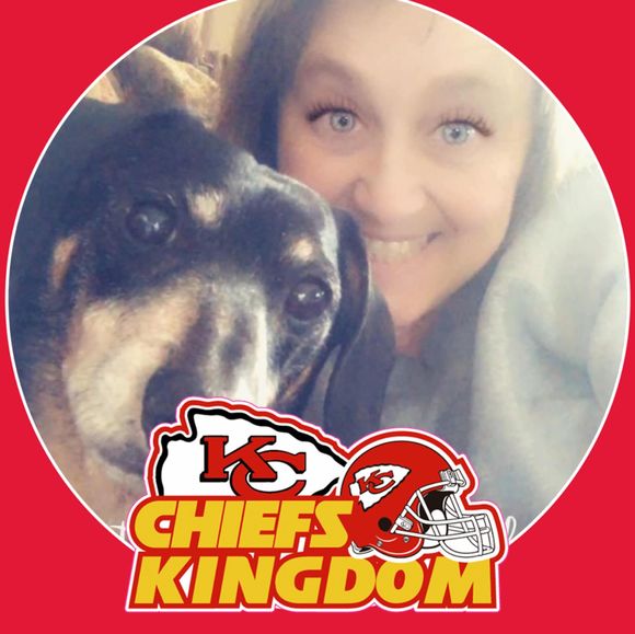 Profile Picture of Lori cain Jackson (@ljackson374) on Poshmark