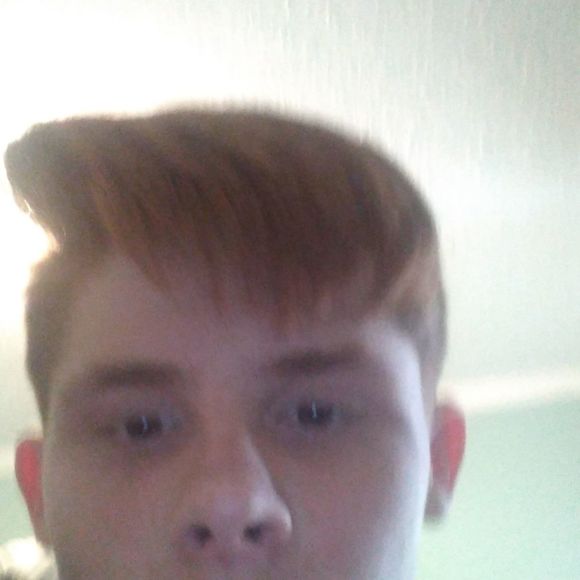 Profile Picture of David Sandlin (@davidsandlin) on Poshmark