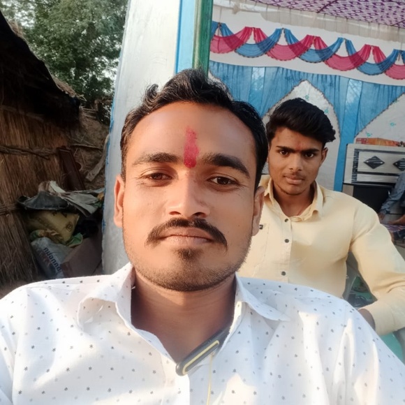 Profile Picture of Bhanwari Verma (@bhanwariverma4) on Poshmark