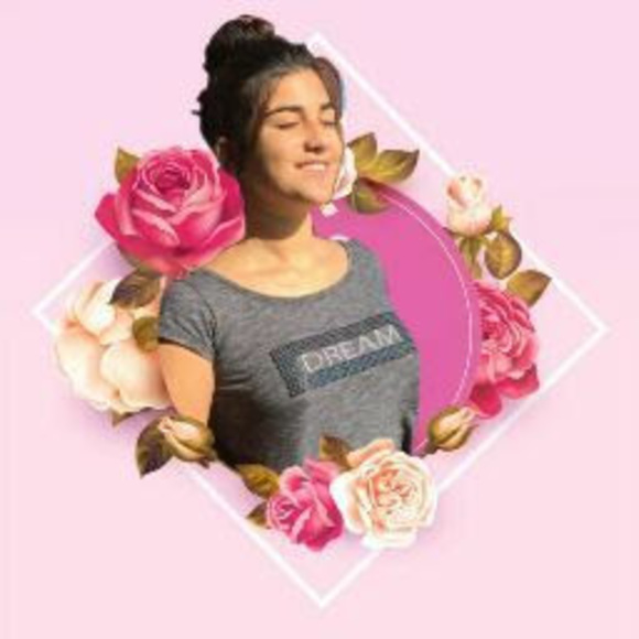 Profile Picture of Josiele San martins (@josieles) on Poshmark