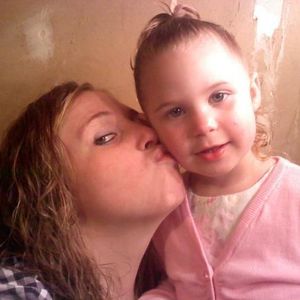 Profile Picture of Laura Titus (@lovingmybabygirl2008) on Myspace