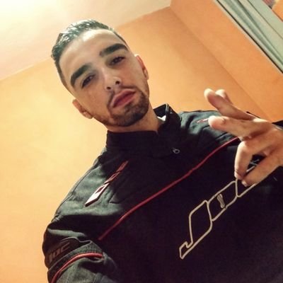 Profile Picture of David Molinari (@DavidMolinari13) on Twitter