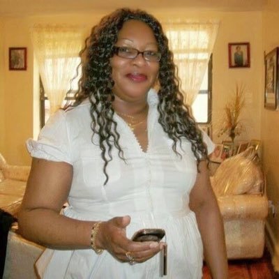 Profile Picture of Jean _youngworld (@elaine_murdock) on Twitter