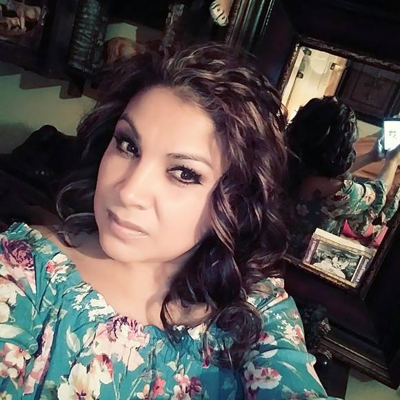 Profile Picture of Nancy Silva (@nrahhal1974) on Poshmark