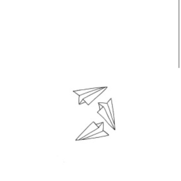 Profile Picture of Sophie Barkocy (@sophiebarkocy) on Poshmark