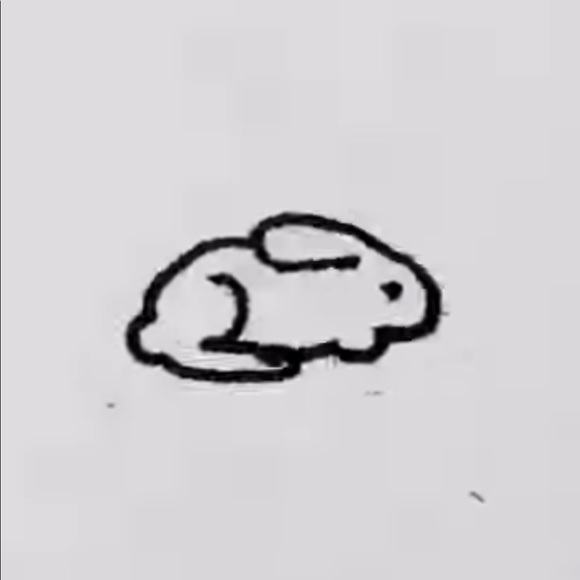 Profile Picture of Savanna Hensen (@shensen01) on Poshmark