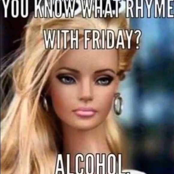 Profile Picture of Danielle Kahmann (@dkahmann17) on Poshmark