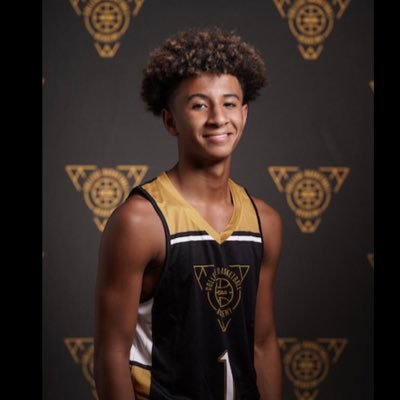 Profile Picture of Javon Bennett (@JavonBennett9) on Twitter