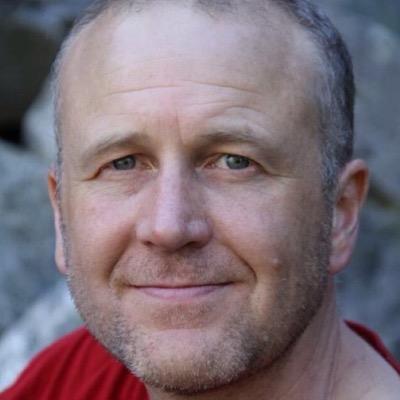 Profile Picture of Mark Cresswell (@MarkCressVan) on Twitter