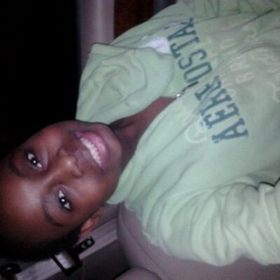 Profile Picture of Elise Patterson (@prettymamas2011) on Twitter