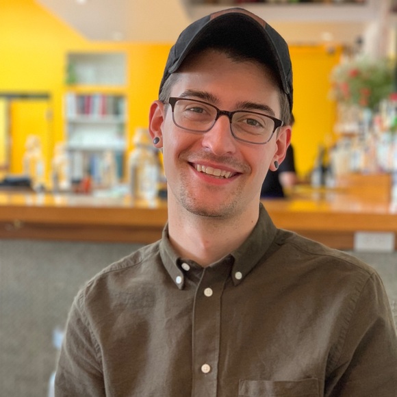 Profile Picture of David Freyermuth (@davidkftw) on Poshmark