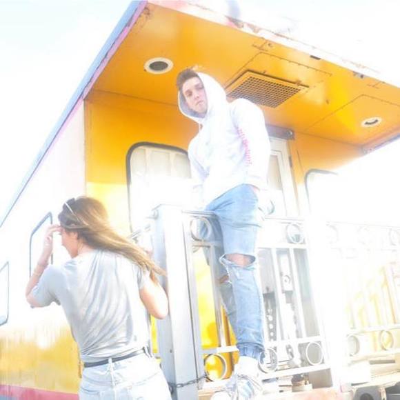 Profile Picture of Ryan Croutch (@ryancroutch) on Poshmark