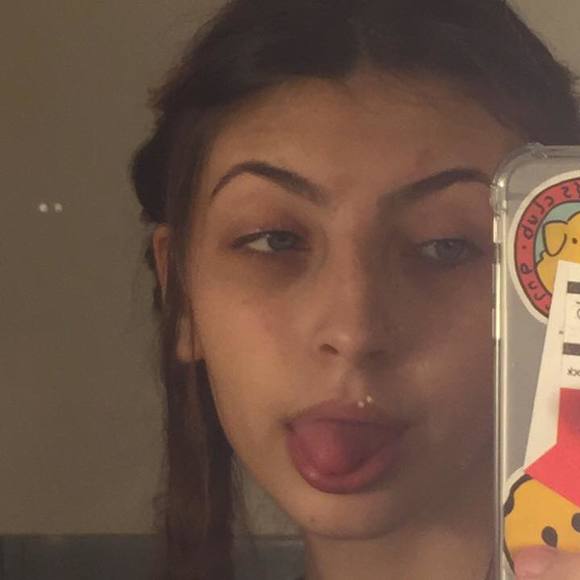 Profile Picture of Dayton Suhrkamp (@daytonsuhrkamp) on Poshmark