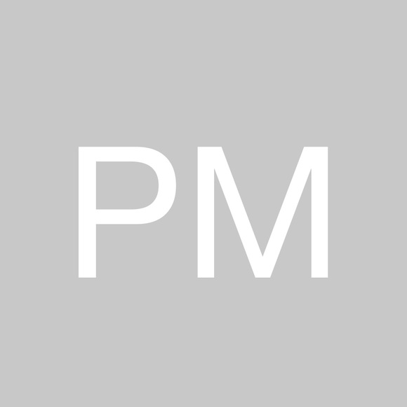 Profile Picture of Paige Mclevis (@paigeefink) on Poshmark
