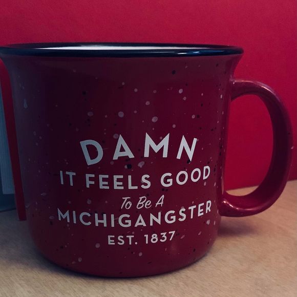 Profile Picture of Megan Staskiewicz (@megstask) on Poshmark