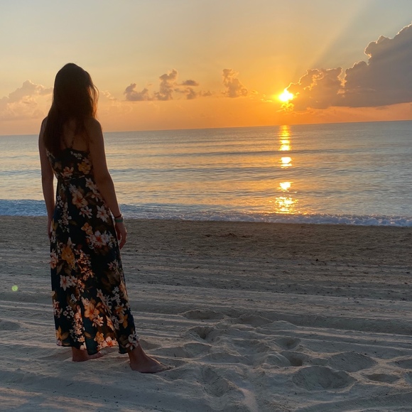 Profile Picture of Carly Rapp (@carly_rapp) on Poshmark