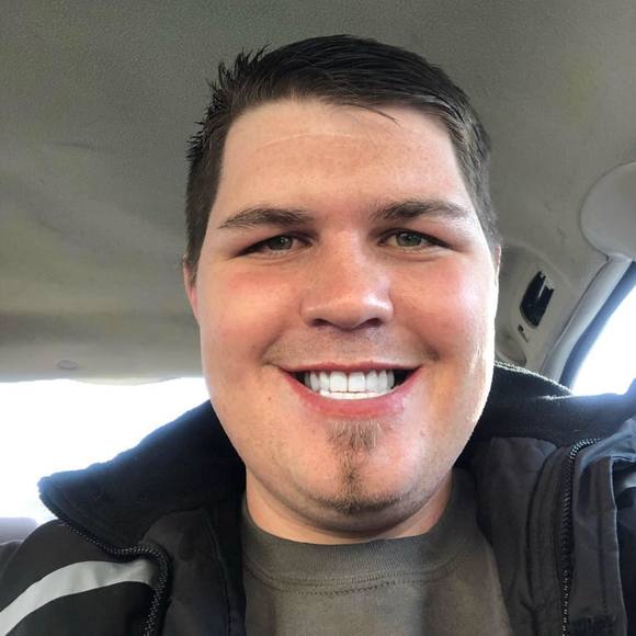 Profile Picture of Dewey Fillingim (@deweyfillingim) on Poshmark