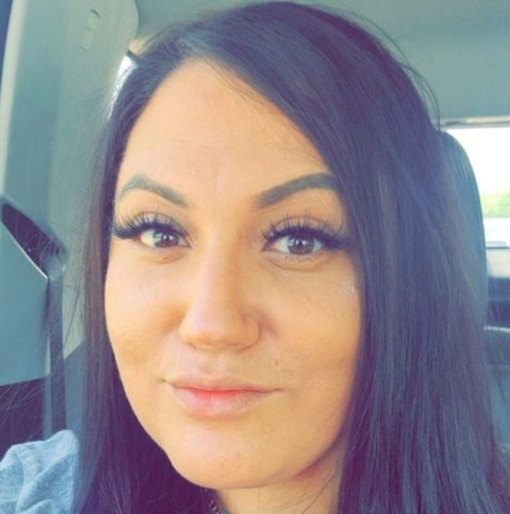 Katie Sitze - Poshmark Profile Picture of Katie Sitze (@katie_sitze) on Poshmark