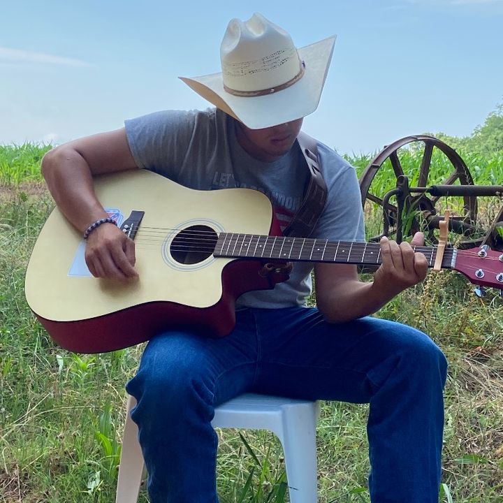 Profile Picture of Hamptonchumley (@hamptonchumley) on Tiktok