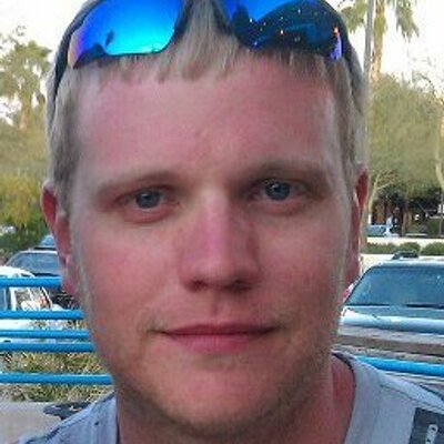 Profile Picture of Jon Everly (@hoodhunter007) on Twitter