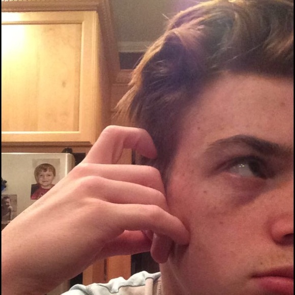 Profile Picture of Erik Strandlund (@theswede9) on Poshmark