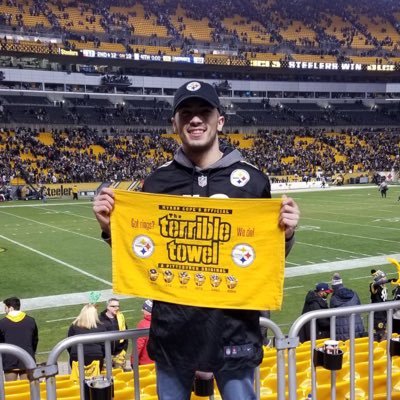 Profile Picture of Matthew Rivera (@Matt_Rivera19) on Twitter