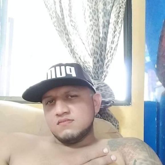 Profile Picture of Darwin Gonzalez (@el_mago1111) on Poshmark