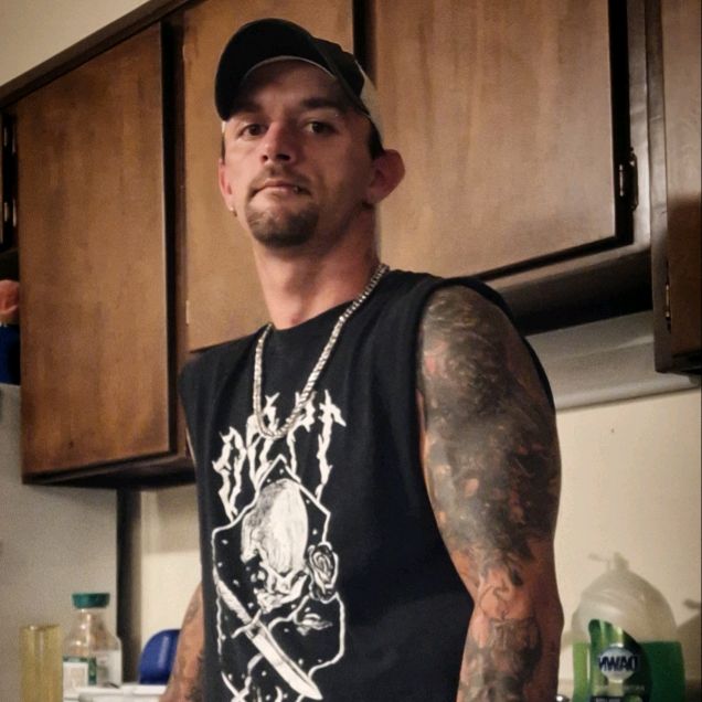 Profile Picture of Robert Mccall71. (@robertmccall05) on Tiktok