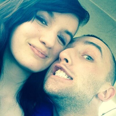 Profile Picture of Hayley Snyder (@hails_the_dino) on Twitter