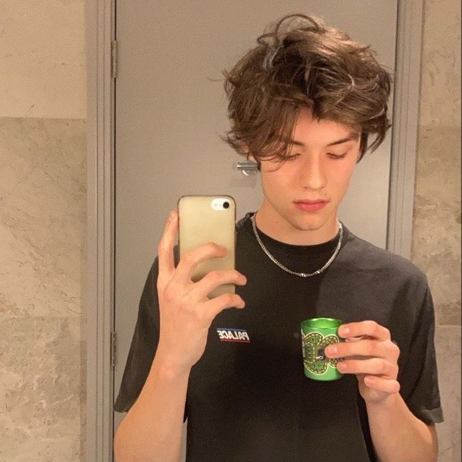 Profile Picture of lorenzo (@enzobrrk) on Tiktok