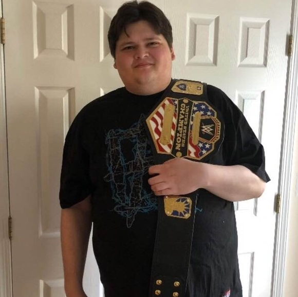 Profile Picture of Tyler Hamm (@tyler17hamm) on Poshmark