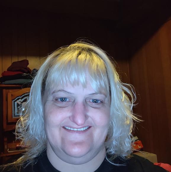 Profile Picture of Bernice Sahy (@bsahy) on Poshmark