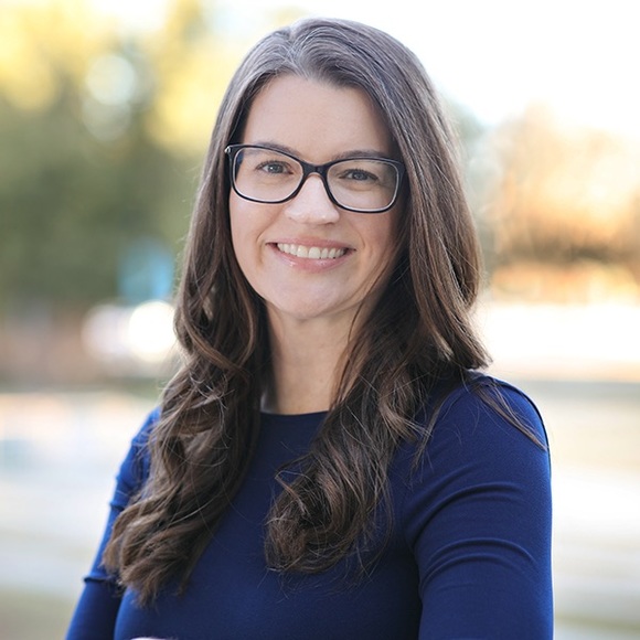 Profile Picture of Rachel Slaymaker (@slayrr23) on Poshmark