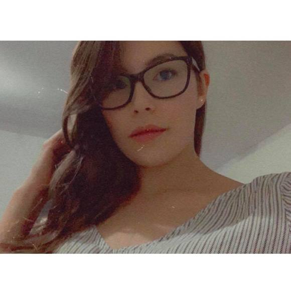 Profile Picture of Amy Copegog (@amycopegog) on Poshmark