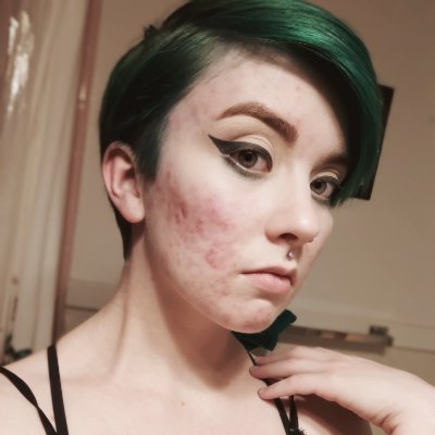 Profile Picture of Libby Allan (@LibbyAllan20) on Twitter