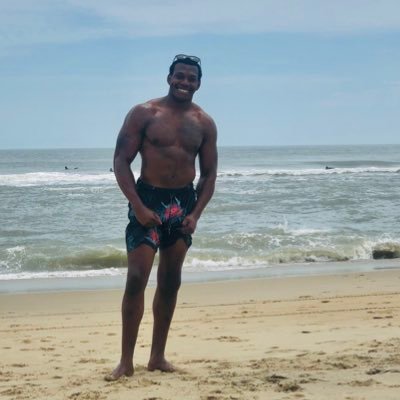 Profile Picture of Stan Parrish (@Waves_2Real14) on Twitter
