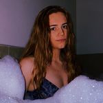 Profile Picture of Kelly Hughes (@kelly._hughes) on Instagram