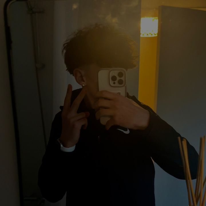 Profile Picture of 𝐨𝐛 ✦ (@stvrsob) on Tiktok