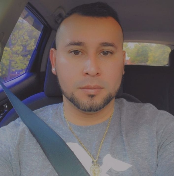 Profile Picture of Alexander Padilla (@alexpadilla83) on Poshmark