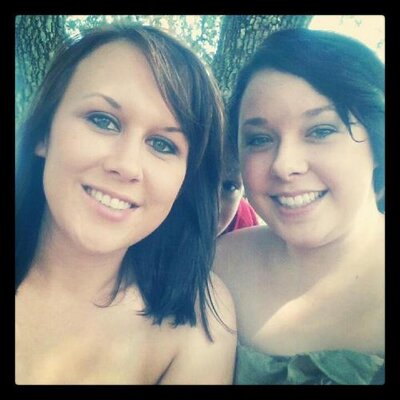 Profile Picture of Moira Nix (@moe0820) on Twitter