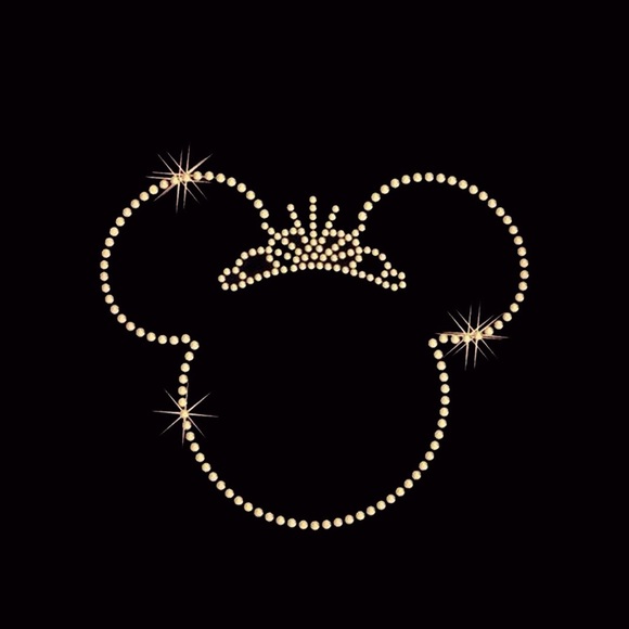 Profile Picture of Kristi Vigar (@klvigar) on Poshmark