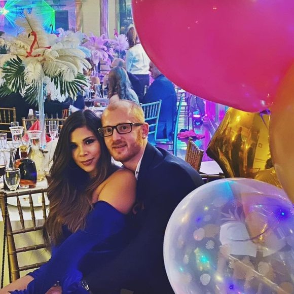 Profile Picture of Eric Thomas (@fakeshoes1) on Poshmark