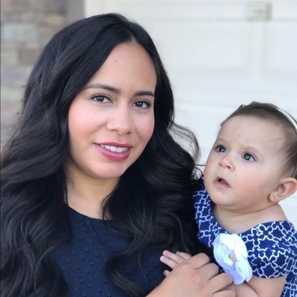 Profile Picture of Cesiah Koris (@cesiahkoris) on Poshmark