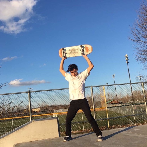 Profile Picture of Anthony Recchio (@arecchio) on Poshmark