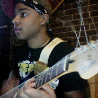 Profile Picture of Justin Vanderbilt (@JayVandyy) on Twitter