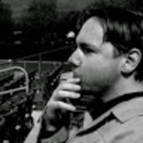 Profile Picture of Doug Ware (@dougware) on Poshmark